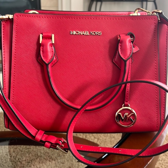 Michael Kors red small satchel, like new. - Picture 1 of 6